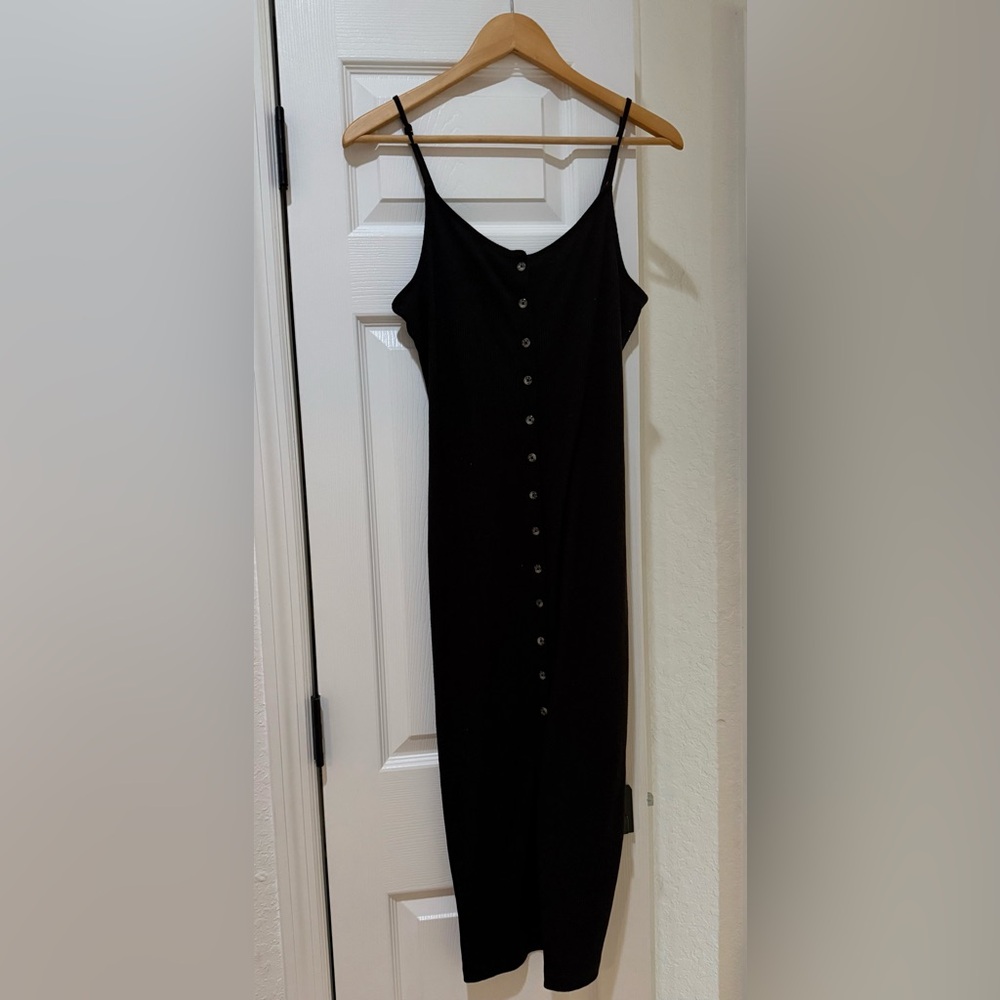 Forever 21 Black Button-Front Midi Dress